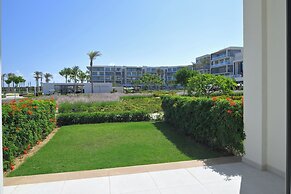 Address  Beach Resort Marassi