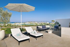 Address  Beach Resort Marassi