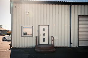 Brink Annex