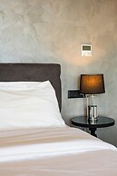 Olive Green Studios and Apartments