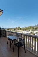 Acros Resort