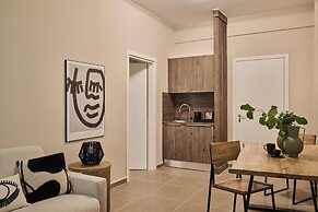 Finders Akadimias Suites