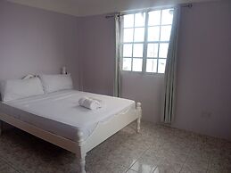 Pinard's Mountain Resort Vacation Home- Apt 2