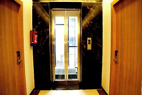 Oak Business Hotel