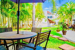 11 Pax Superior Pool Villa