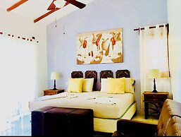 38 Pax 4 Connected Pool Villas