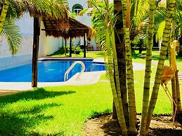 30 Pax 3 Connected Pool Villas