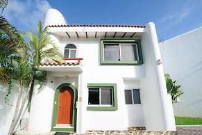 8 Pax Basic Pool Villa
