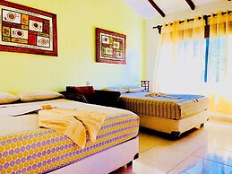 19 Pax 2 Connected Pool Villas