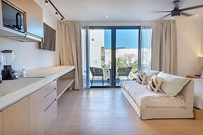 Kumaru Suite by BVR