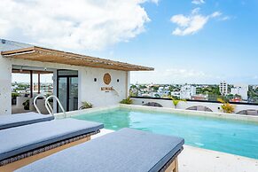 Kumaru Suite by BVR