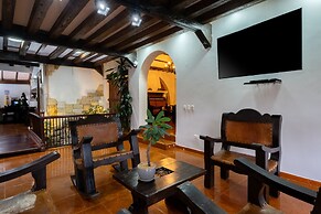 Hotel Chalet El Castillo by Majuva