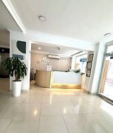 HOTEL SIX AVENUE
