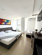 HOTEL SIX AVENUE