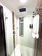 HOTEL SIX AVENUE