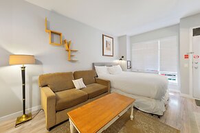 Borgata Lodge