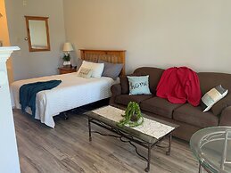 Borgata Lodge