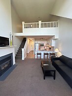 Borgata Lodge