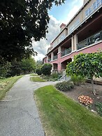 Borgata Lodge