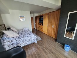 Del Parque Suites
