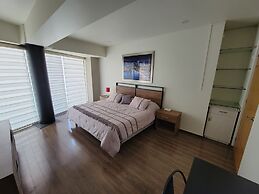 Del Parque Suites