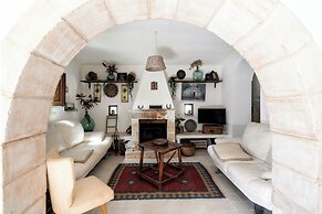 Trullo Fragno by Wonderful Italy