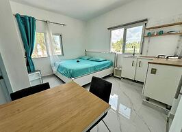 Mariposa Apartments