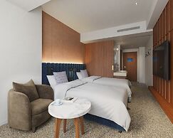 THE MARK GRAND HOTEL