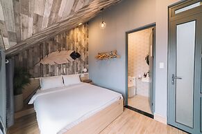 Suda House