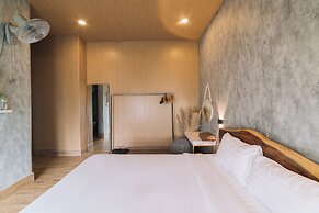 Suda House