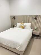 Hotel H4