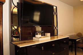 Hotel West Plaza
