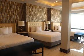 Hotel West Plaza