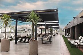 Hotel West Plaza