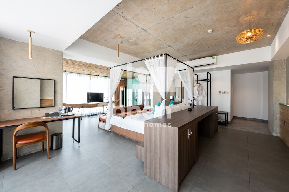 Royal Palace Suites Phnom Penh by Soben