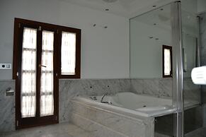 SUITE COMARES