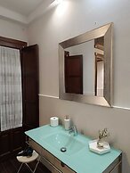 SUITE COMARES