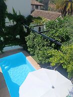 SUITE COMARES
