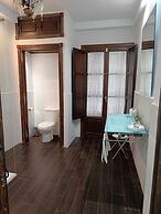 SUITE COMARES