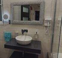 4. Sew View Luxury 2 Bedroom Apartment