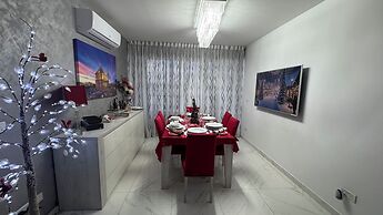 4. Sew View Luxury 2 Bedroom Apartment