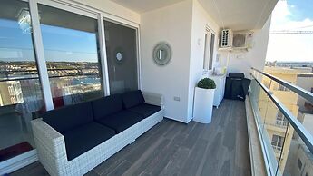 4. Sew View Luxury 2 Bedroom Apartment