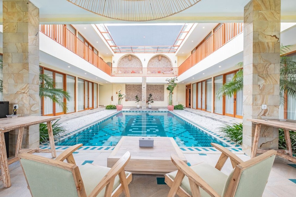 Ellisani Bali