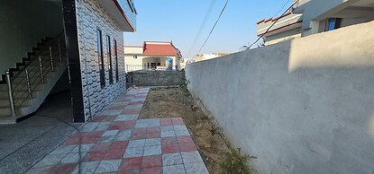 Mirpur 3-bed House Sleeps 6