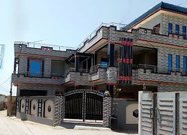 Mirpur 3-bed House Sleeps 6