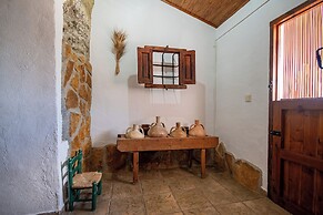 CUEVAS VICTORIA