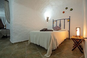 CUEVAS VICTORIA