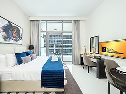 Luxury StayCation - Studio in Damac Hills with Balcony and Golf Views