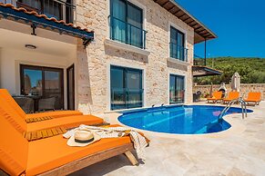 White Garden Villas