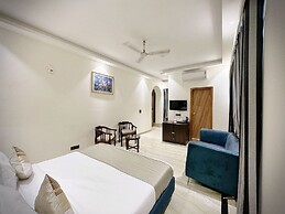 The Orion Express - Kailash Colony